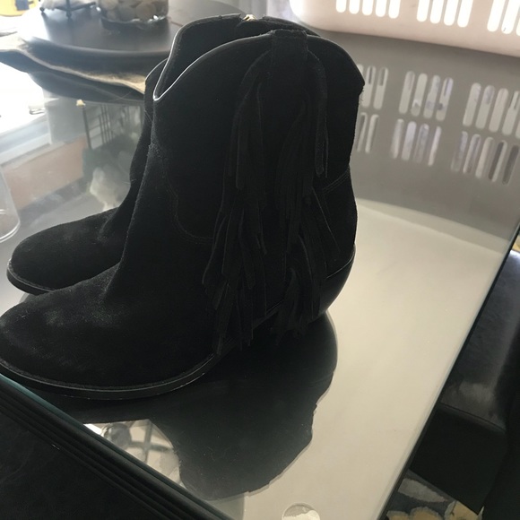 Vince Camuto booties - Picture 1 of 4